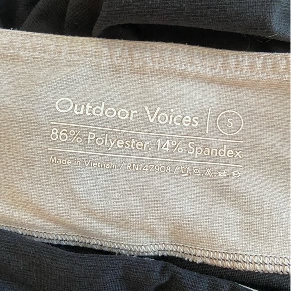 EUC Outdoor Voices Set of four Leggings in size Small - Picture 6 of 13